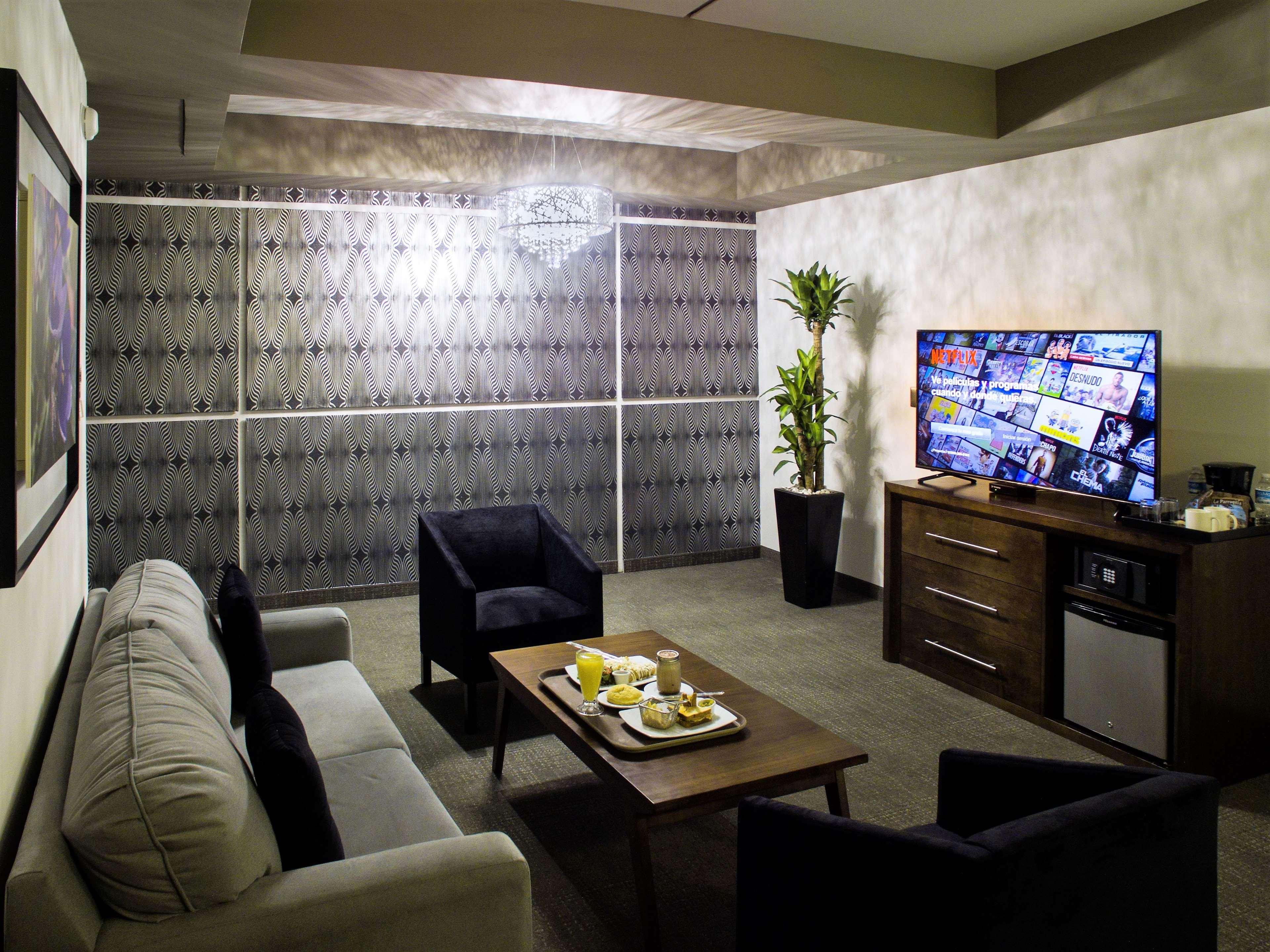 Best Western Plus Santa Cecilia Pachuca Экстерьер фото